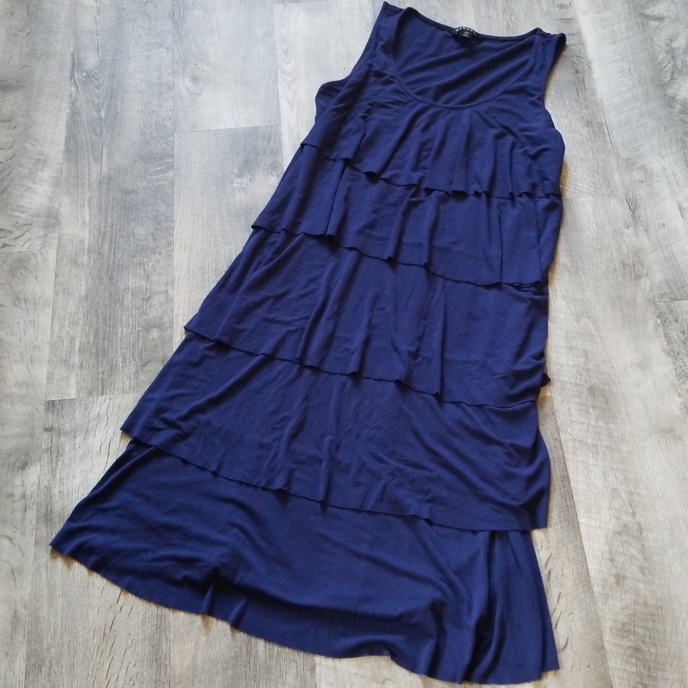 Ruffled blue dress size 4-6